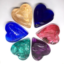 Load image into Gallery viewer, Handblown Artglass Friendship Heart