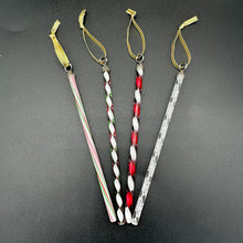 Load image into Gallery viewer, Art Glass Icicles Filigree/Ribbon - CHRISTMAS MIX
